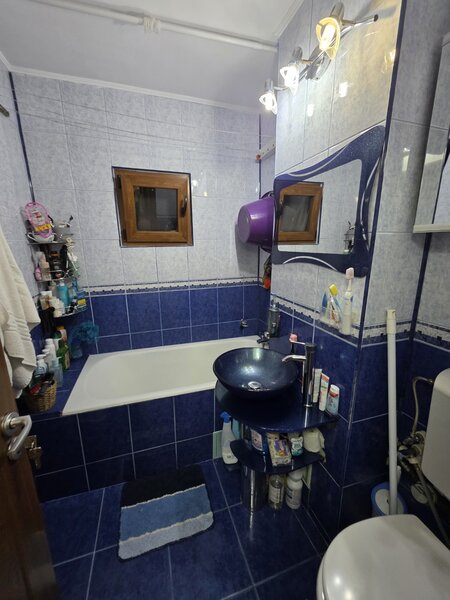 Trapezului, metrou 1 Decembrie 1918, renovat complet, geam baie, centrala